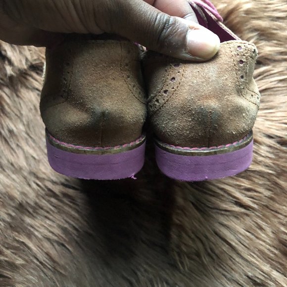 Cole Haan "Alisa" Suede Oxford Wingtips - Picture 9 of 10